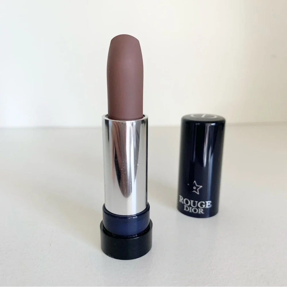 NWOT Dior matte lipstick #810